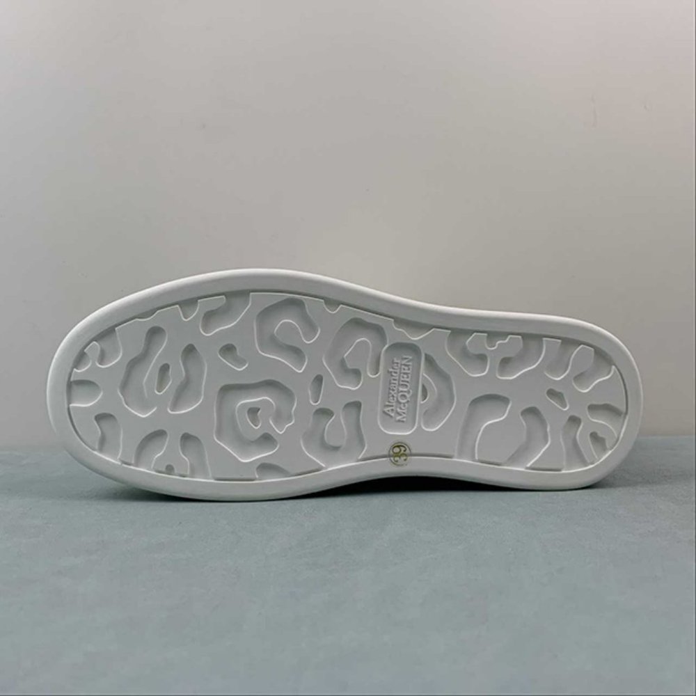 Alexander McQueen Deck Skate Plimsoll White Black Sneakers size 9 - Picture 4 of 15